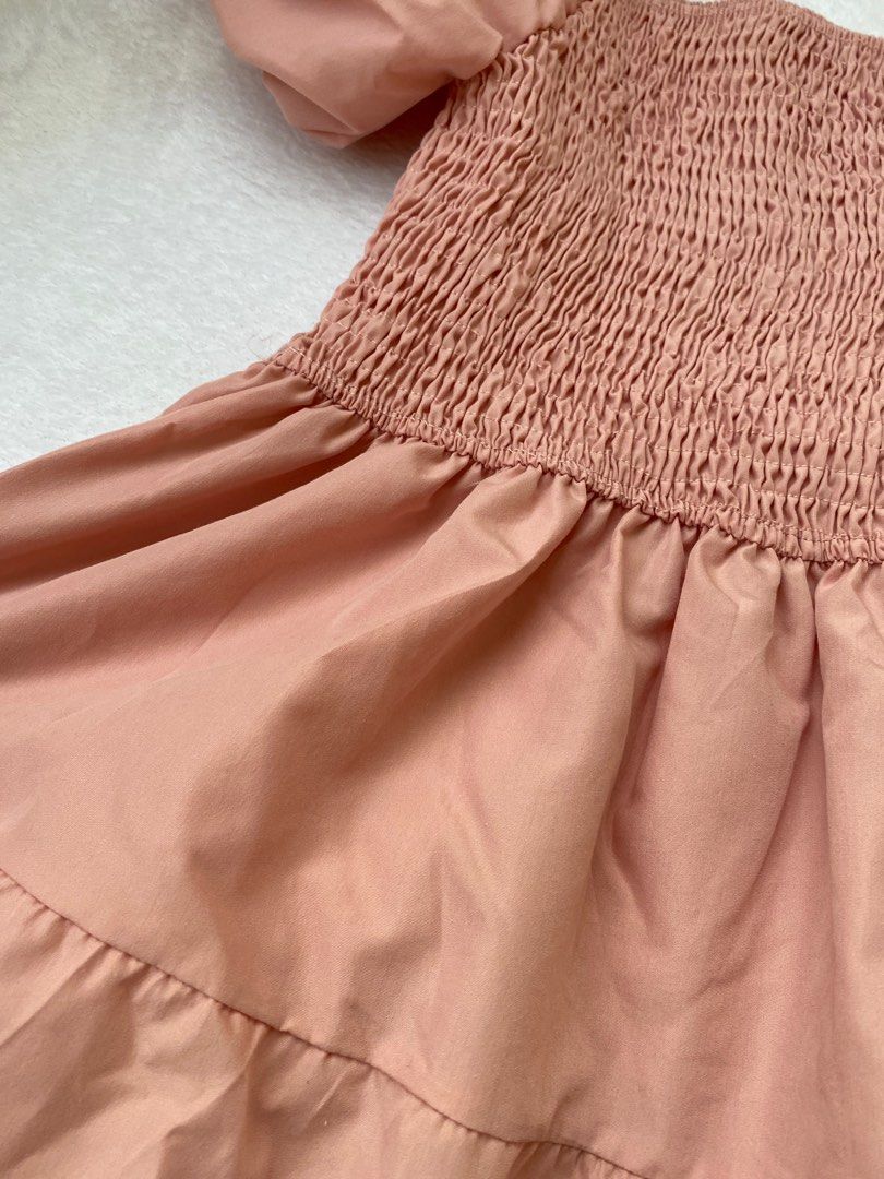 Pink puff dress (Category: Dresses) located in Cavite. Submitted by _cc25 (Listing ID 1312649798, Image 3). Description: Size: XS-M Rfs: decluttering .