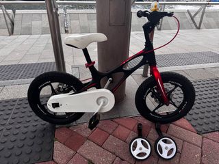 （分類：）位於 。 由 alanlo1024 提交（商品編號 1312661496，圖片 1）。簡介： 。