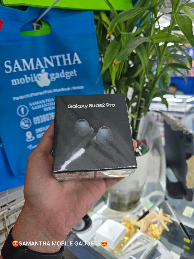 Samsung Galaxy BUDS 2 PRO ORIGINAL (Category: Headphones & Headsets) located in Manila. Submitted by lenweltong05295 (Listing ID 1312734862, Image 2). Description: Samsung Galaxy BUDS 2 PRO ORIGINAL BRANDNEW SEALED WITH WARRANTY ONHAND STOCK.