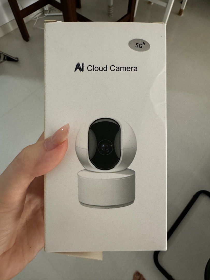 Security camera (Category: Security Systems & CCTV Cameras) located in Singapore. Submitted by quickdealspls36 (Listing ID 1312663959, Image 1). Description: Easily connect to wifi, connect from app to have a live view of the premises. Good for home use to look at pets or children at home alone. Comes with instruction manual to set up..