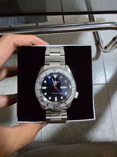 (Category: ) located in . Submitted by arjunrk (Listing ID 1312668287, Image 1). Description: .