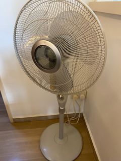 (Category: ) located in . Submitted by swiftfire.fd6e5c (Listing ID 1312704830, Image 1). Description: .