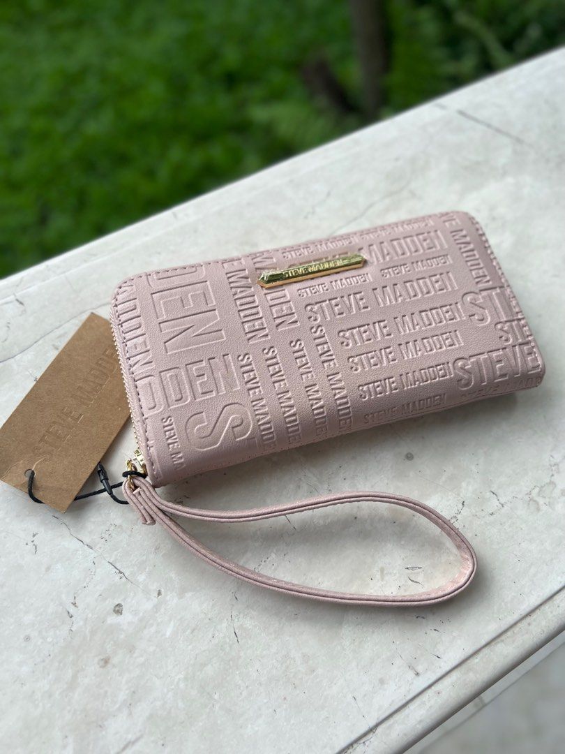 STEVE MADDEN - Long Zip Wallet (Category: Wallets & Card holders) located in Manila. Submitted by offthenest (Listing ID 1312713076, Image 1). Description: Steve Madden Brand New Long Zip Wallet with Wristlet Powder Pink Bought in the US MOP: BPI / BDO / GCASH NO SWAPS #stevemadden #longwallet #wallet #wristlet.