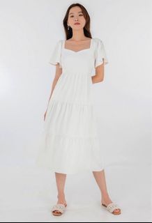 (Category: ) located in . Submitted by runwayapparel (Listing ID 1312680365, Image 1). Description: .