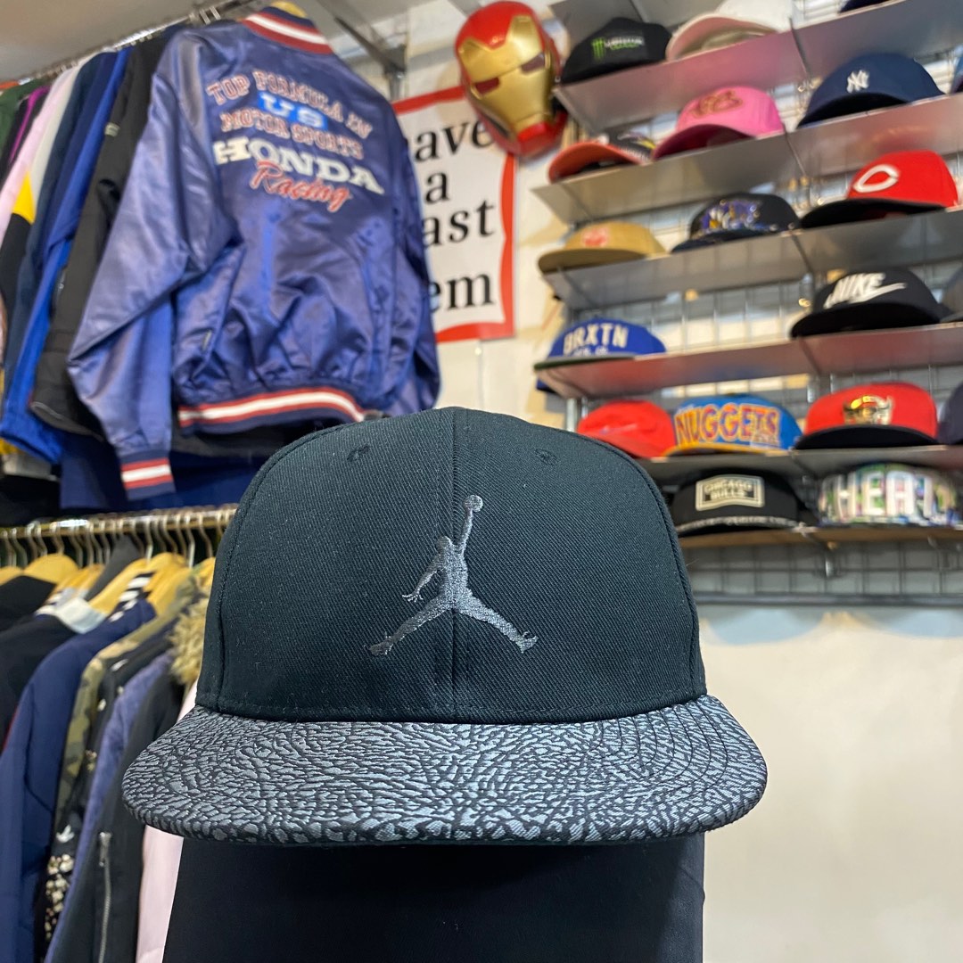 Topi Air Jordan Original Fesyen Pria Aksesoris Topi di Carousell