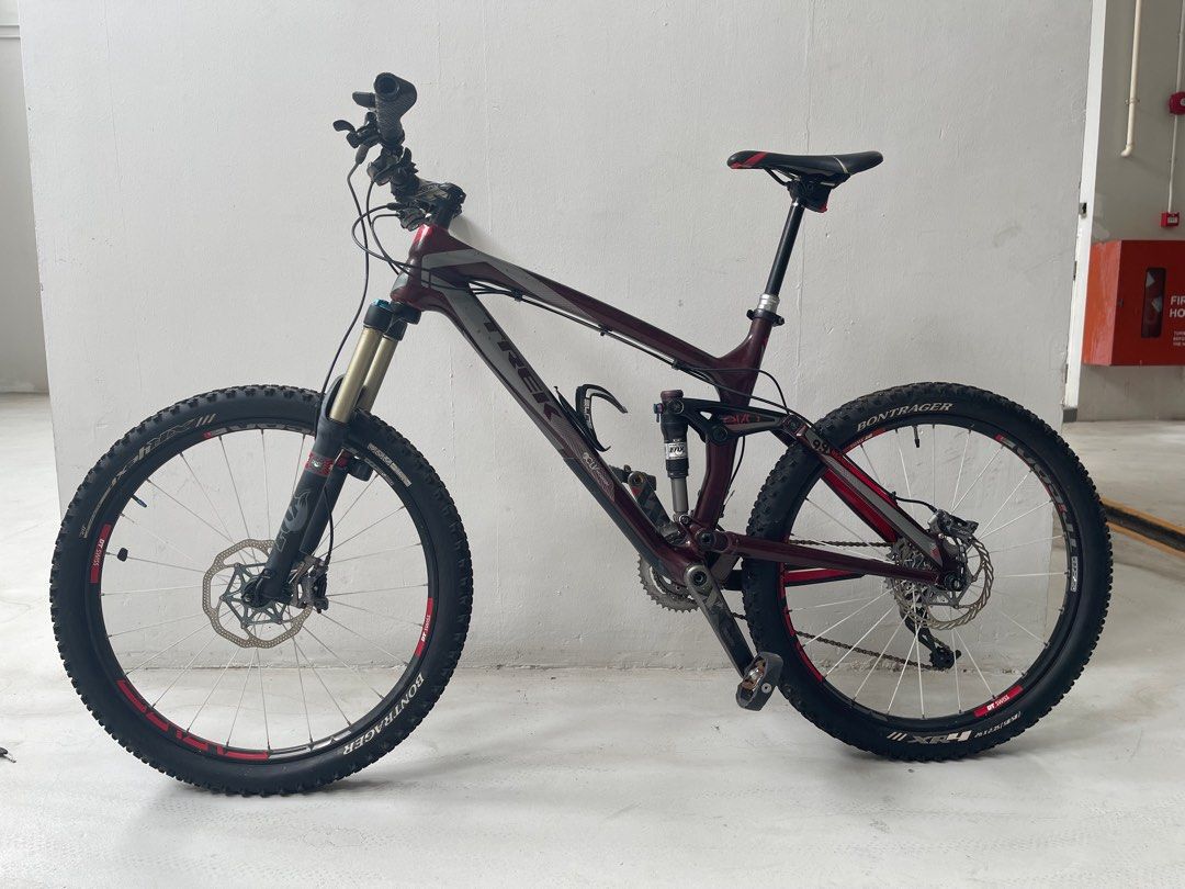 Trek Remedy 9.9 XL 2011 w upgrades Sports Equipment Bicycles Parts Bicycles on Carousell