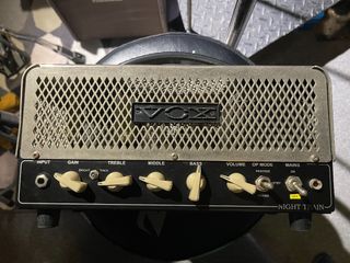 （分類：）位於 。 由 bandroomseventeenth 提交（商品編號 1312663756，圖片 1）。簡介： 。