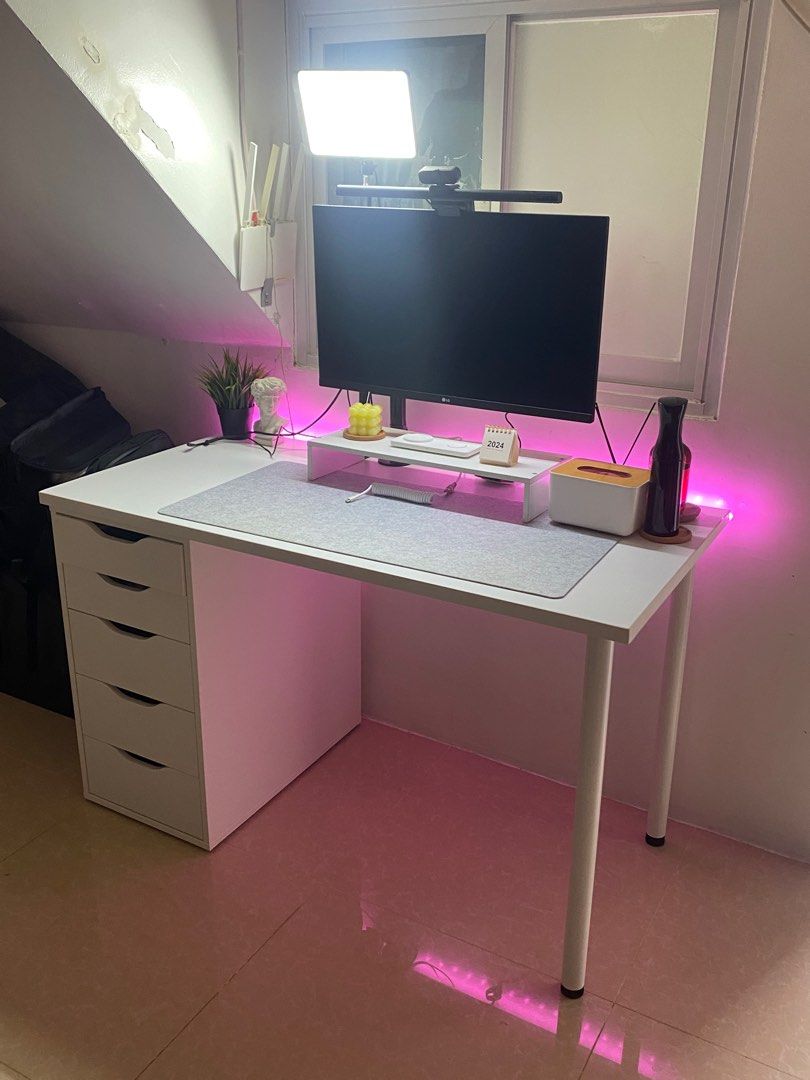 White Workstation Set (Category: Tables & Sets) located in Quezon City. Submitted by amdacles (Listing ID 1312695667, Image 1). Description: White Workstation 120 x 60 cm Set WHOLE PACKAGE: 13900 PER ITEM: - LG MN60T 27” IPS Monitor FHD (Free Vesa Mount) - P5000 - Baseus Monitor Lightbar - P1000 - Rapoo C260S 1080P Webcam - P800 - 11” LED Panel Light with Desk Stand - 600 WORKSTATION TABLE SET - 6500 - 2 Pcs. IKEA Adils - P200 - White IKEA Alex D