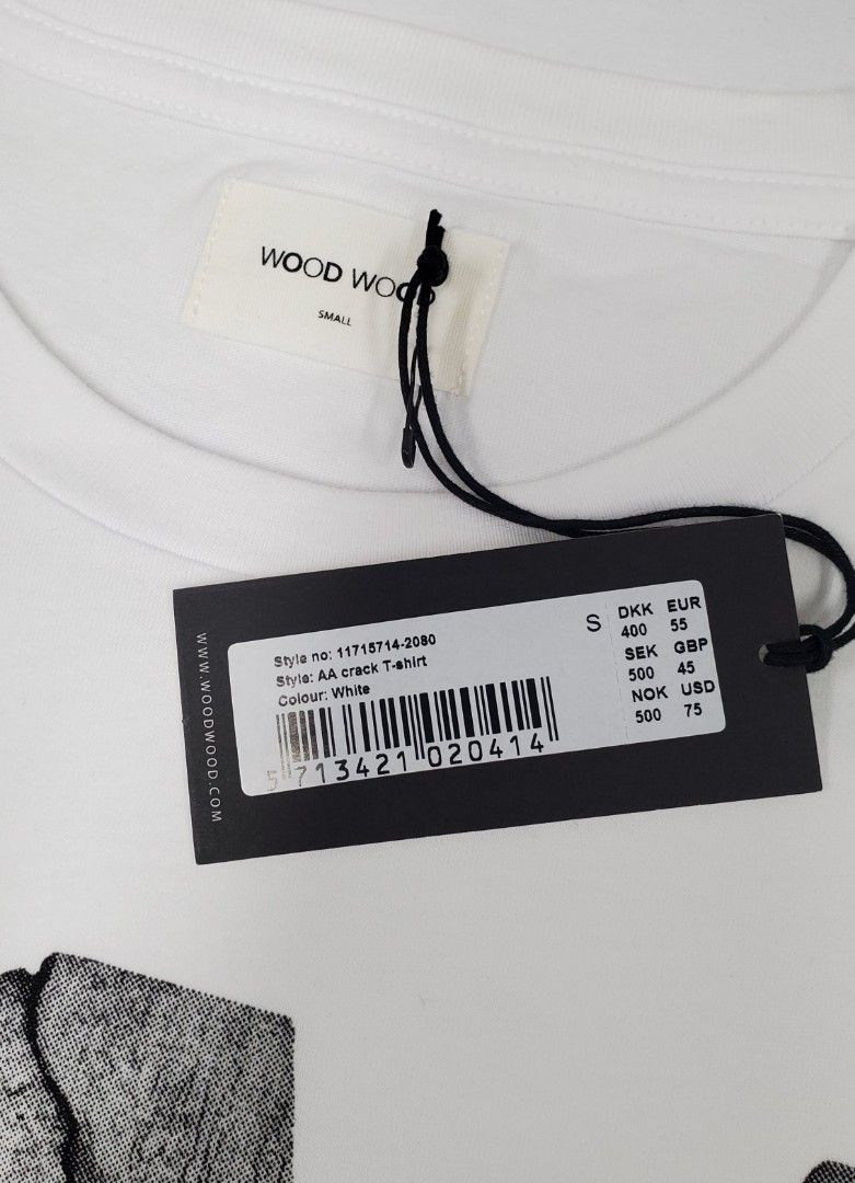 100% New] WOOD WOOD AA Crack Tee in white Size S, 男裝, 上身及套裝,  T-shirt、恤衫、有領衫- Carousell
