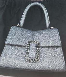 （分類：）位於 。 由 candicecham 提交（商品編號 1312872348，圖片 1）。簡介： 。