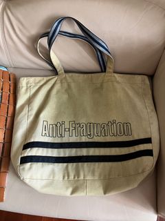 （分類：）位於 。 由 quickb 提交（商品編號 1312845141，圖片 1）。簡介： 。