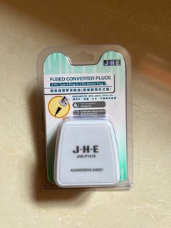 Adapter Plug with Fuse (Two Flat Pins to UK Plug) Suitable for: USA, Japan, China and Other Locations64166584903169110