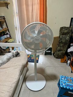 （分類：）位於 。 由 jasonevo 提交（商品編號 1312933463，圖片 1）。簡介： 。