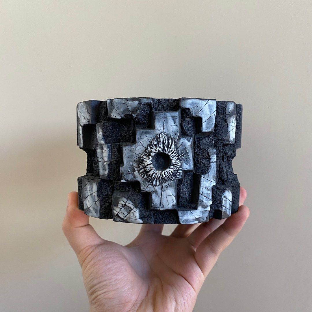 佐藤 恵一 Keiichi Sato［JYUKON］検索：塊根 鉢invisible ink