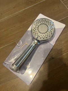 （分類：）位於 。 由 cloroxtissue 提交（商品編號 1312893000，圖片 1）。簡介： 。