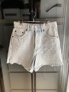 （分類：）位於 。 由 brownbrown.c 提交（商品編號 1312913450，圖片 1）。簡介： 。