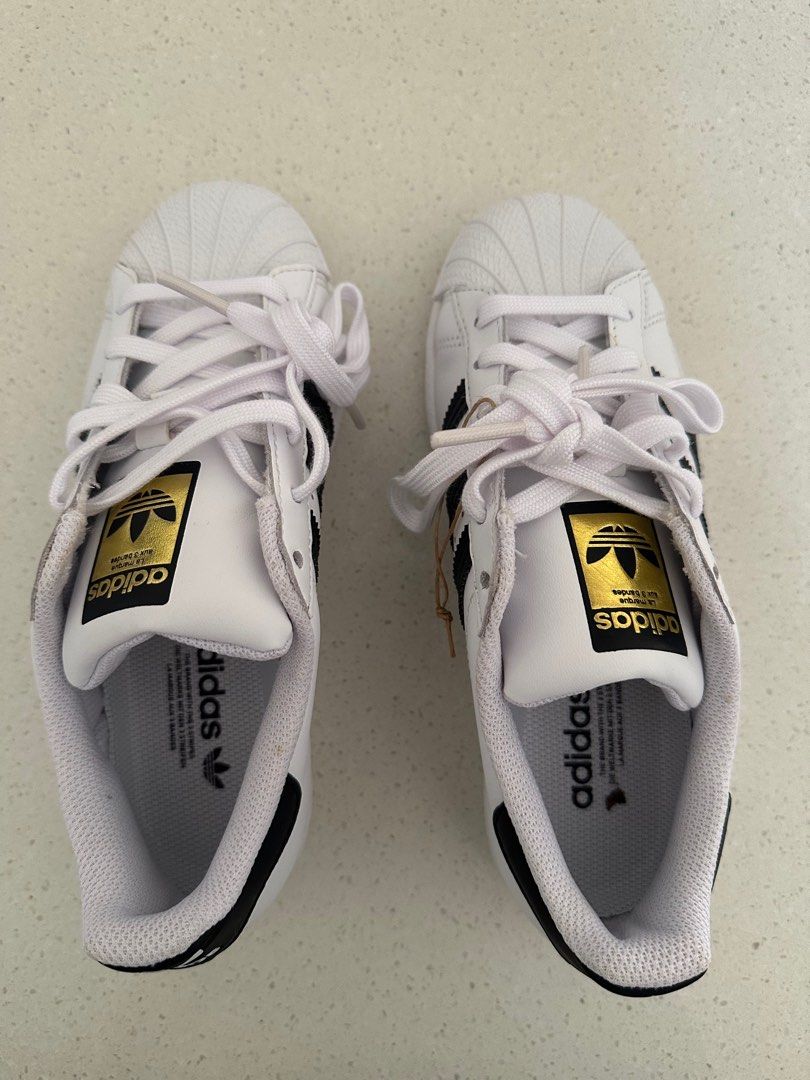 Adidas superstar j uk top