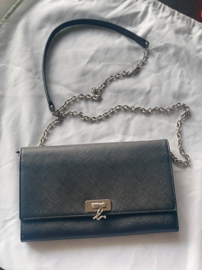 Agnes b wallet on chain shop