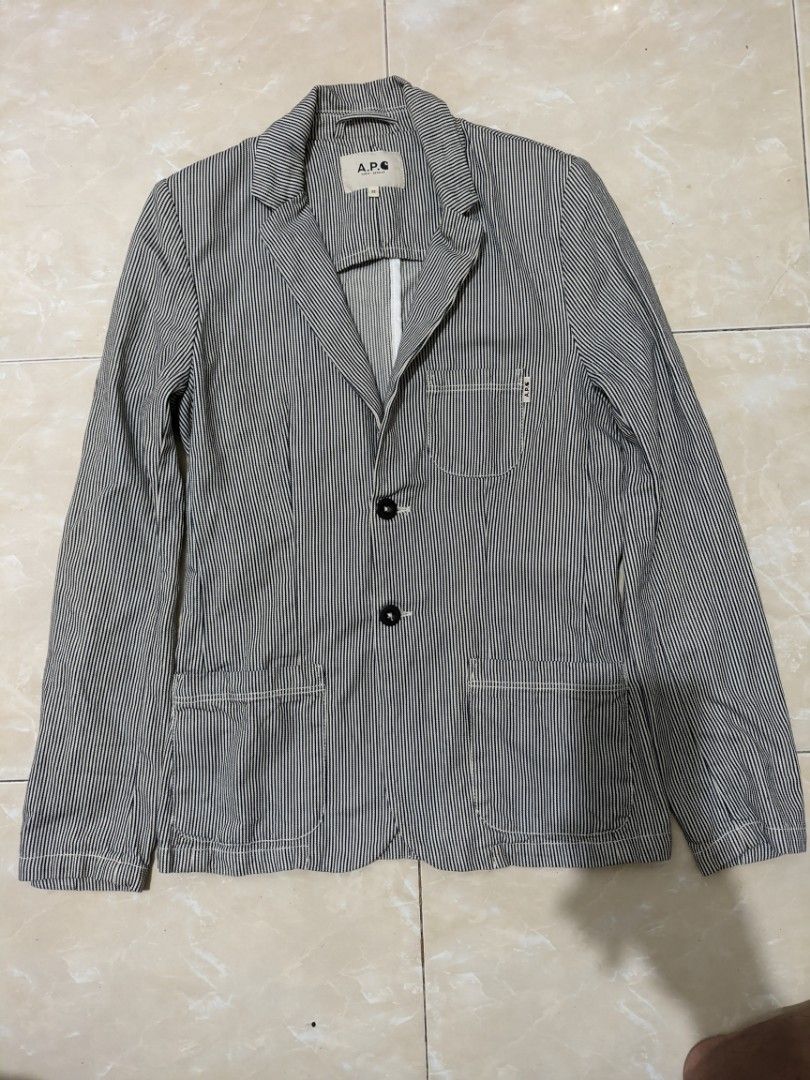 APC X CARHARTT (CAPTAIN JACKET) (Category: Coats, Jackets and Outerwear) located in Manila. Submitted by johnareis162386 (Listing ID 1312955719, Image 1). Description: 18w pit 27L.