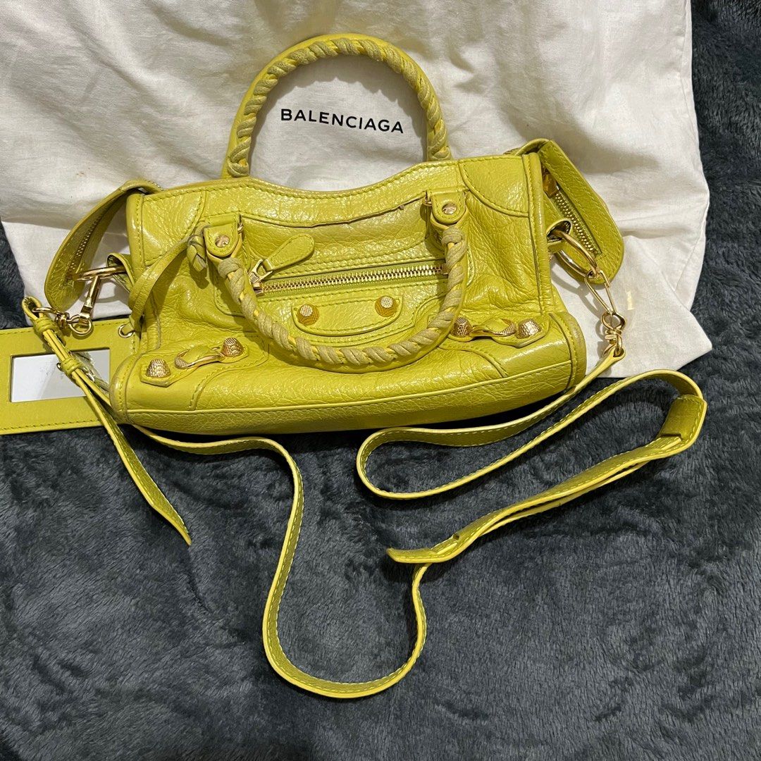 Balenciaga Classic Mini City (Category: Luxury Bags & Wallets) located in Paranaque City. Submitted by 1stofmay.ph (Listing ID 1312909212, Image 1). Description: Original Balenciaga City Mini Size Bought from Balenciaga Singapore Bought last December 2014 Bag and Dust Bag Only .