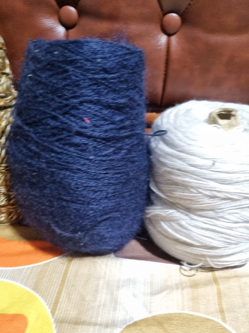 Bundle Yarns for Take all (Category: Craft Supplies & Tools) located in Paombong. Submitted by sweetdeals0181656 (Listing ID 1312969325, Image 3). Description: .