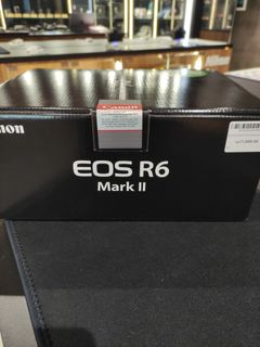 Canon EOS R6 Fullset Box (Freegift), Photography, Cameras on Carousell