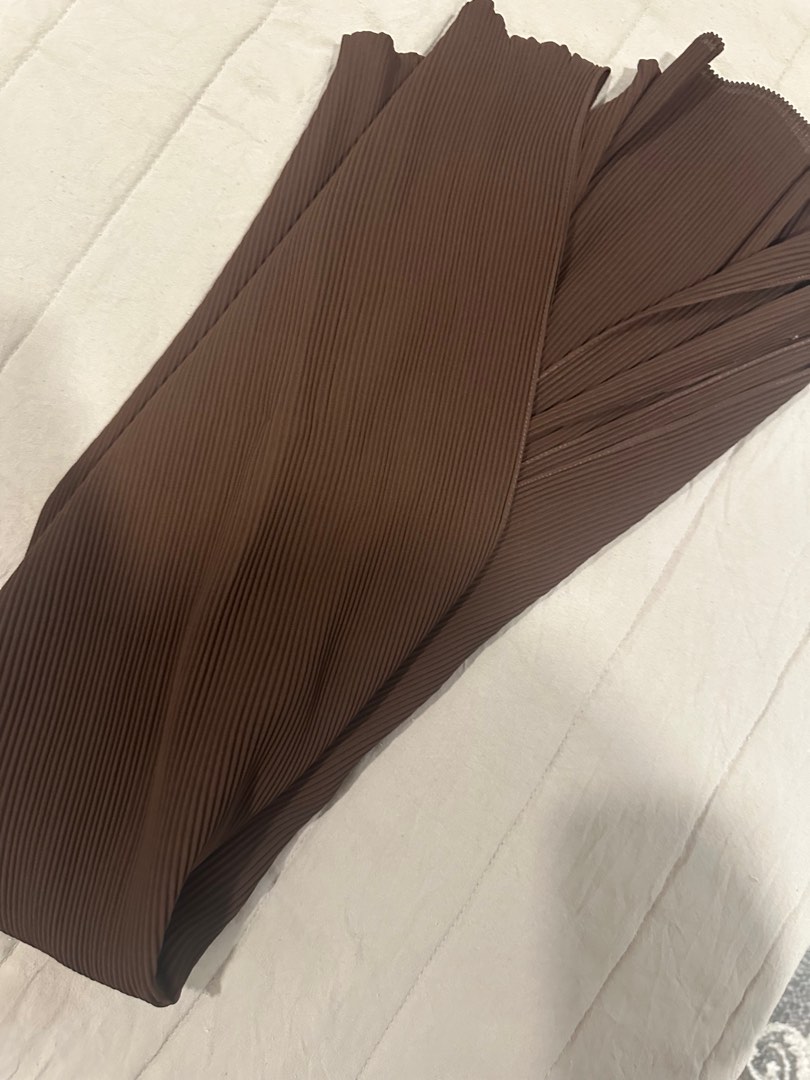 carmelita pleated shawl