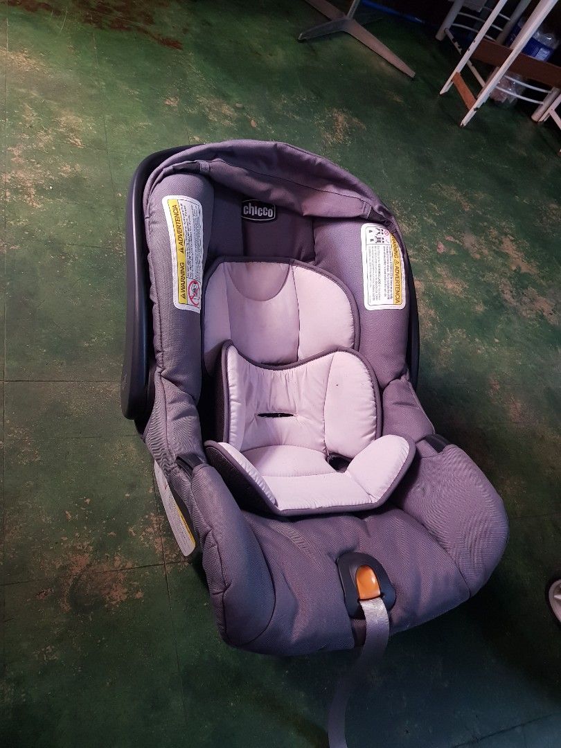 Chicco mini bravo sport stroller with carseat (Category: Strollers) located in Quezon City. Submitted by forrescuecats (Listing ID 1312859880, Image 1). Description: stroller with carseat lightly used naka tambak lang.
