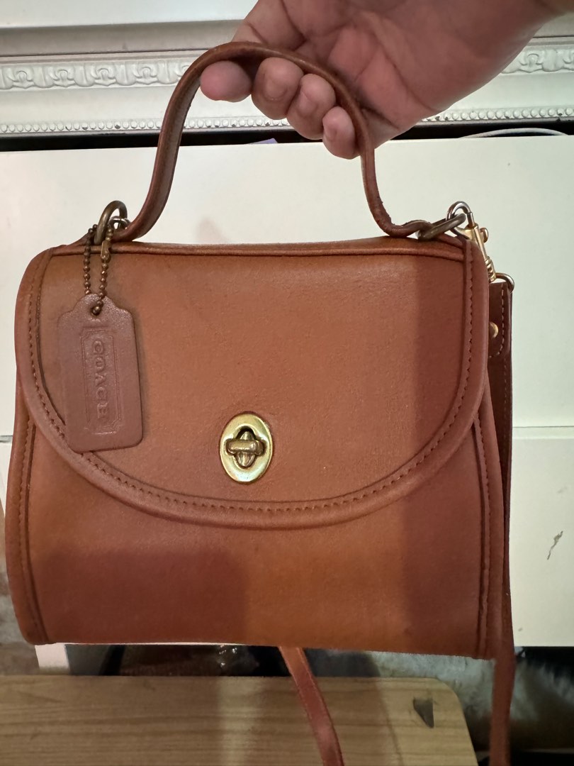 COACH VINTAGE REGINA TOP HANDLE BAG Luxury Bags Wallets on Carousell