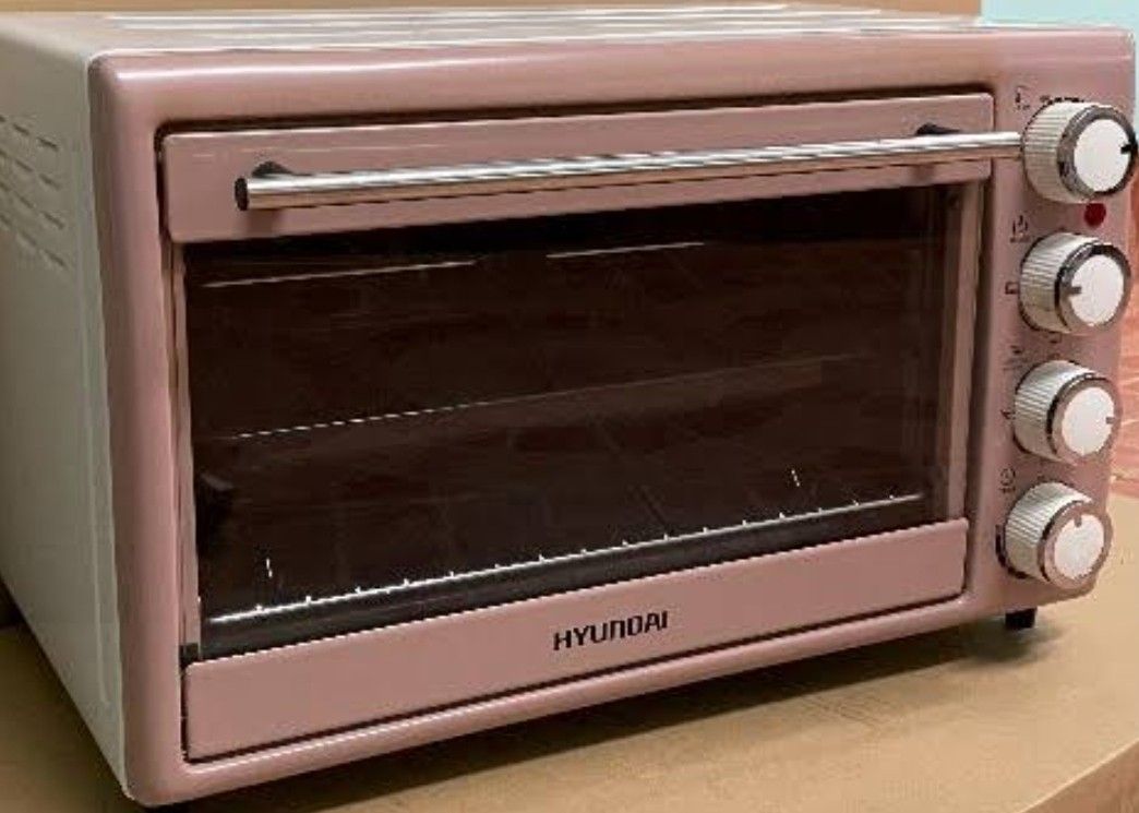 Electric oven 28L HYUNDAI (Category: Ovens & Toasters) located in Mandaluyong City. Submitted by tipid.books (Listing ID 1312862341, Image 3). Description: raffle po ako nanalo. Di ko magamit malake Kasi. New po with box..