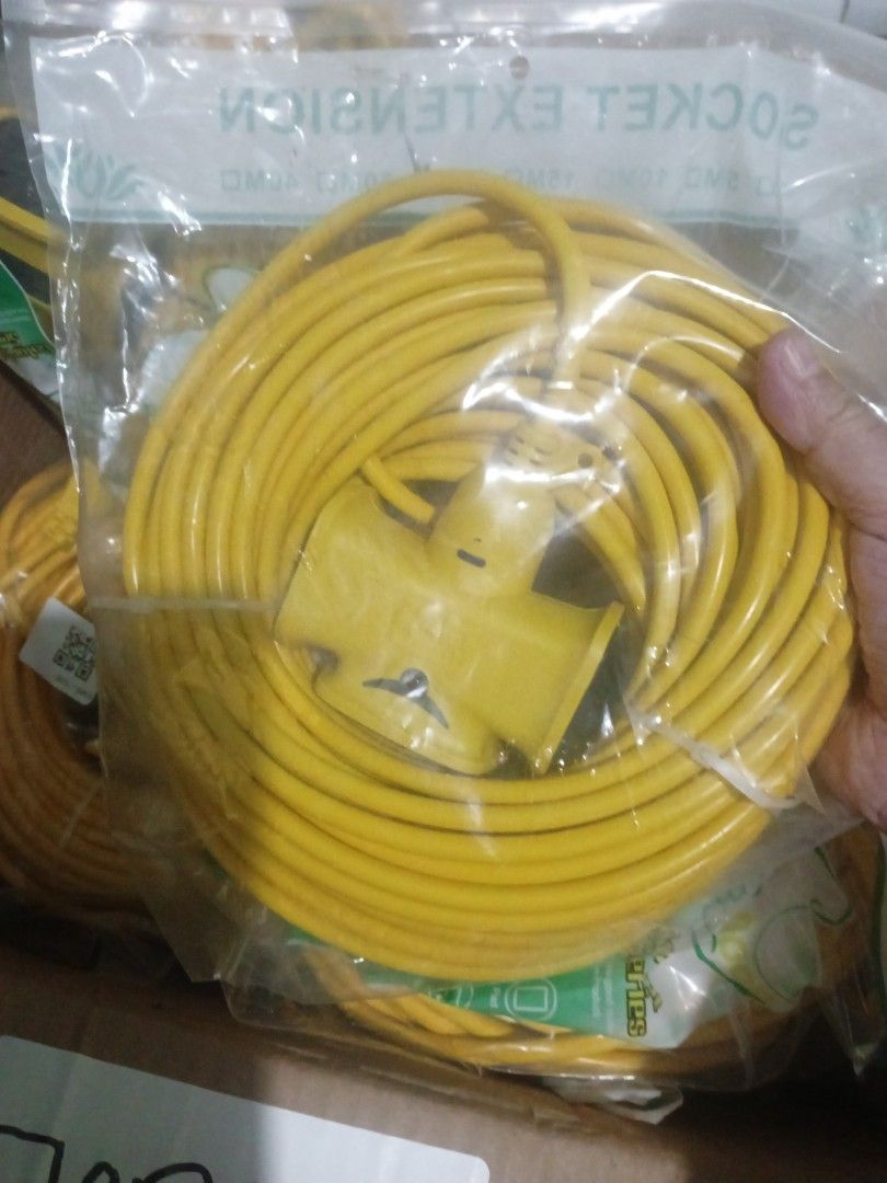 EXTENSION CORD WITH SOCKET AND PLUG UP TO 2000 WATTS (Category: Electrical, Adaptors & Sockets) located in Pasig City. Submitted by benildarustia18 (Listing ID 1312902026, Image 2). Description: Available in 10 ,20 and 30 meters . BRAND NEW AND ONHAND UP TO 2K WATTS.