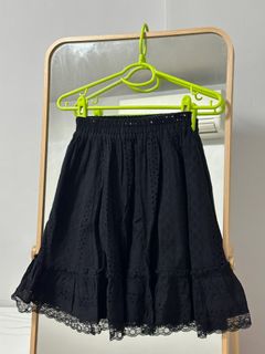 (Category: ) located in . Submitted by clothesongreenhanger (Listing ID 1312914236, Image 1). Description: .