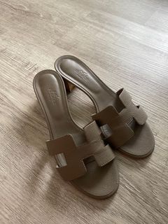 (Category: ) located in . Submitted by petitecloset (Listing ID 1312944218, Image 1). Description: .