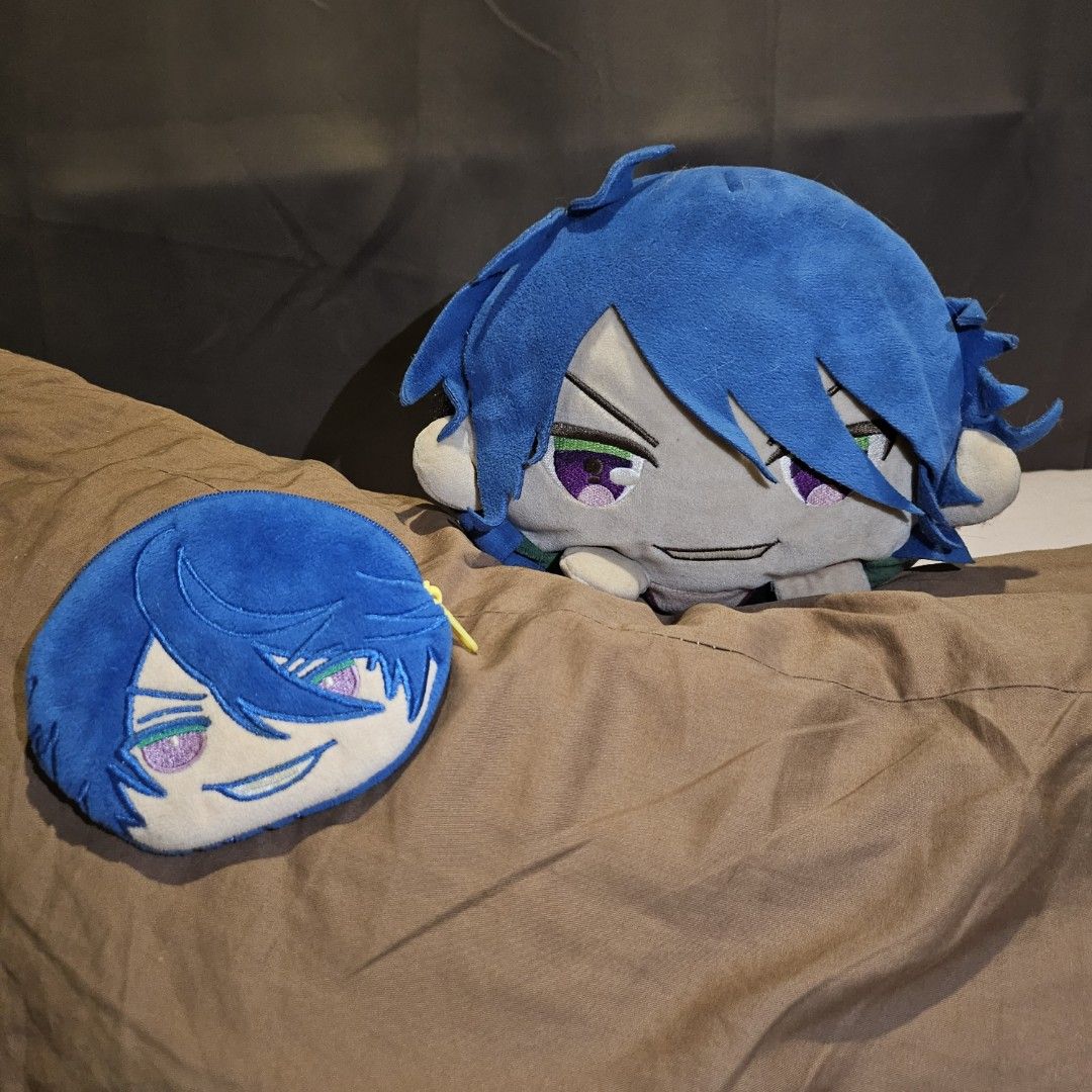 Hypnosis Mic Dice Fling Posse plush set (Category: Plushies & Soft Toys) located in Quezon City. Submitted by sawaappuru (Listing ID 1313028298, Image 1). Description: SUUUUPER NEGOTIABLE just shoot me a message! 🎲 can sell individually too the big mochikororin needs a wash lang but overall it's still in good condition. will use a lint roller and pick off pilling! (I have cats so pls expect fur lol) rare find, i found listings on jp secondhand s