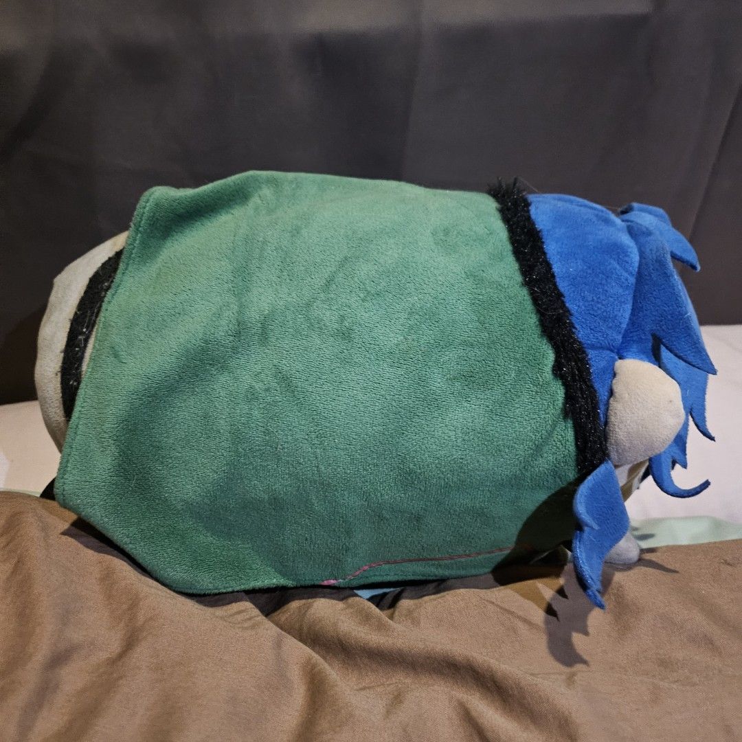 Hypnosis Mic Dice Fling Posse plush set (Category: Plushies & Soft Toys) located in Quezon City. Submitted by sawaappuru (Listing ID 1313028298, Image 2). Description: SUUUUPER NEGOTIABLE just shoot me a message! 🎲 can sell individually too the big mochikororin needs a wash lang but overall it's still in good condition. will use a lint roller and pick off pilling! (I have cats so pls expect fur lol) rare find, i found listings on jp secondhand s