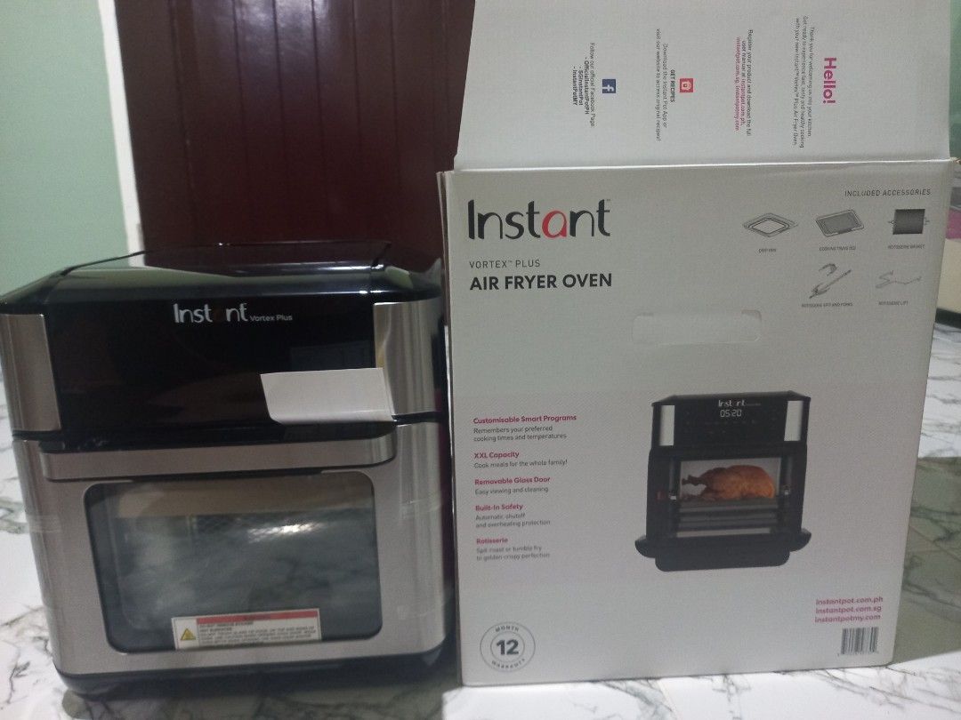 Instant Vortex plus Air Fryer Oven (Category: Fryers) located in Lingayen. Submitted by jsantos08 (Listing ID 1312967055, Image 2). Description: Instant Vortex plus Air Fryer Oven: The Instant™ Vortex™ Plus is sleek, versatile, and convenient, with rotisserie, dehydrate, broil and One-Step EvenCrisp™ air flow for a perfect golden finish and crispy, tender results every time. Make all your favorite finger foods with less oil, no mess and faster co