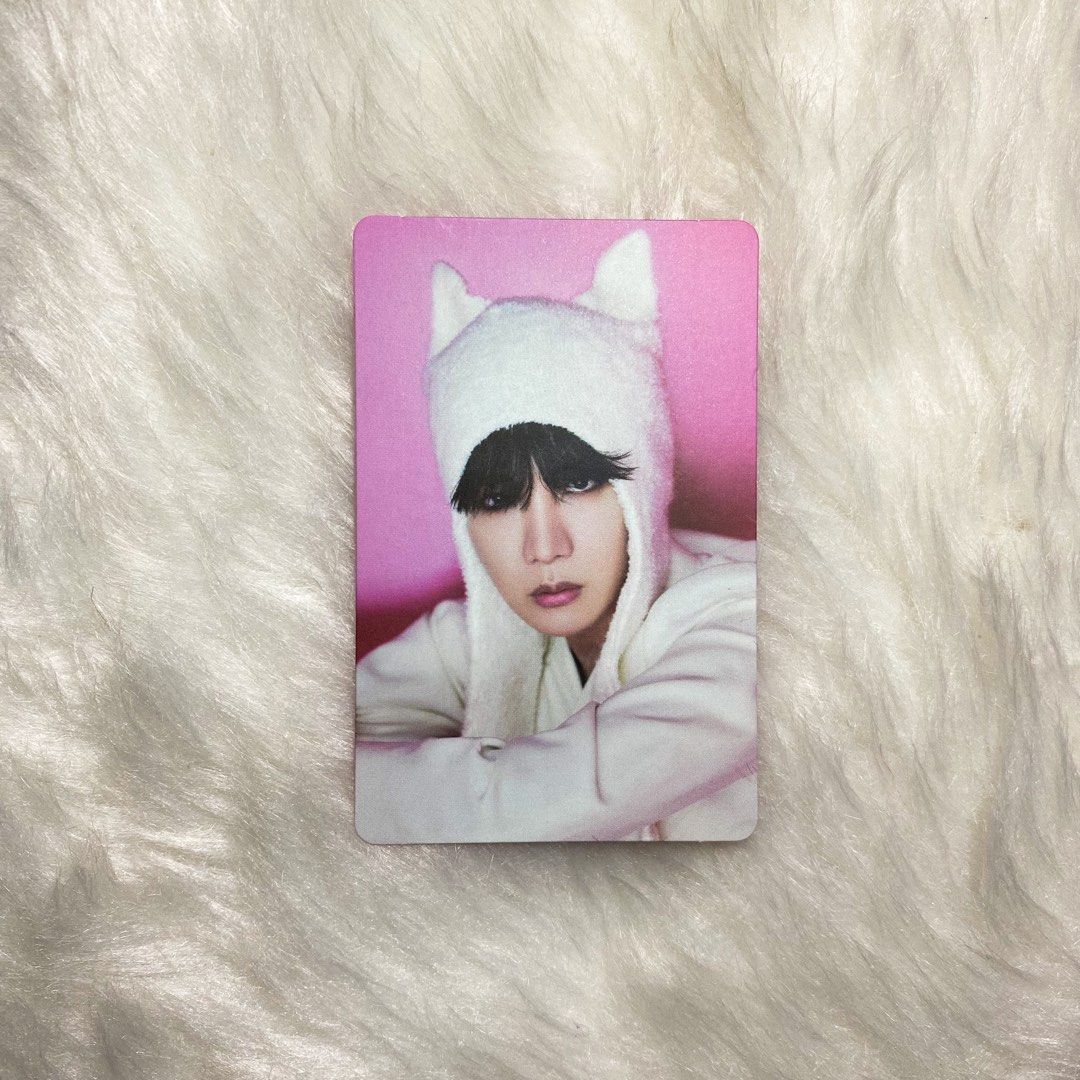 jack in the box / jitb : hope edition target exclusive pc (Category: K-Wave Merchandise) located in Quezon City. Submitted by bxthina (Listing ID 1312888065, Image 1). Description: ˗ˏˋ #busandusells ˎˊ˗ 𖥻 bts ph wts lfb ╰ hobi / j-hope jack in the box / jitb : hope edition target exclusive pc : ₱ 1,520 ⟢ payo / short dop w nrdp ⟢ onhand, dm for condi ⟢ reply or dm to claim .ᐟ.