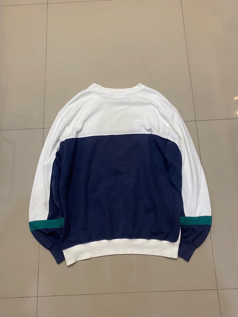 Lacoste Sport Crew neck (Category: Coats, Jackets and Outerwear) located in Manila. Submitted by pharrell124 (Listing ID 1312999783, Image 2). Description: Lacoste sport crew neck authentic slight bacon neck color rate: 9/10 fits s to m 20.5x25.