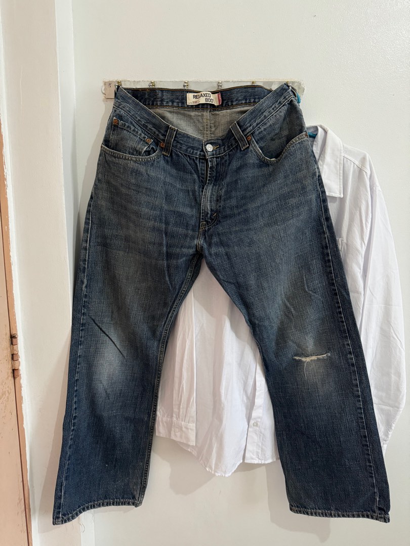 Levi's 557 relaxed boot cut jeans new arrivals