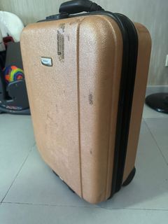 (Category: ) located in . Submitted by beehua85 (Listing ID 1312892132, Image 1). Description: .