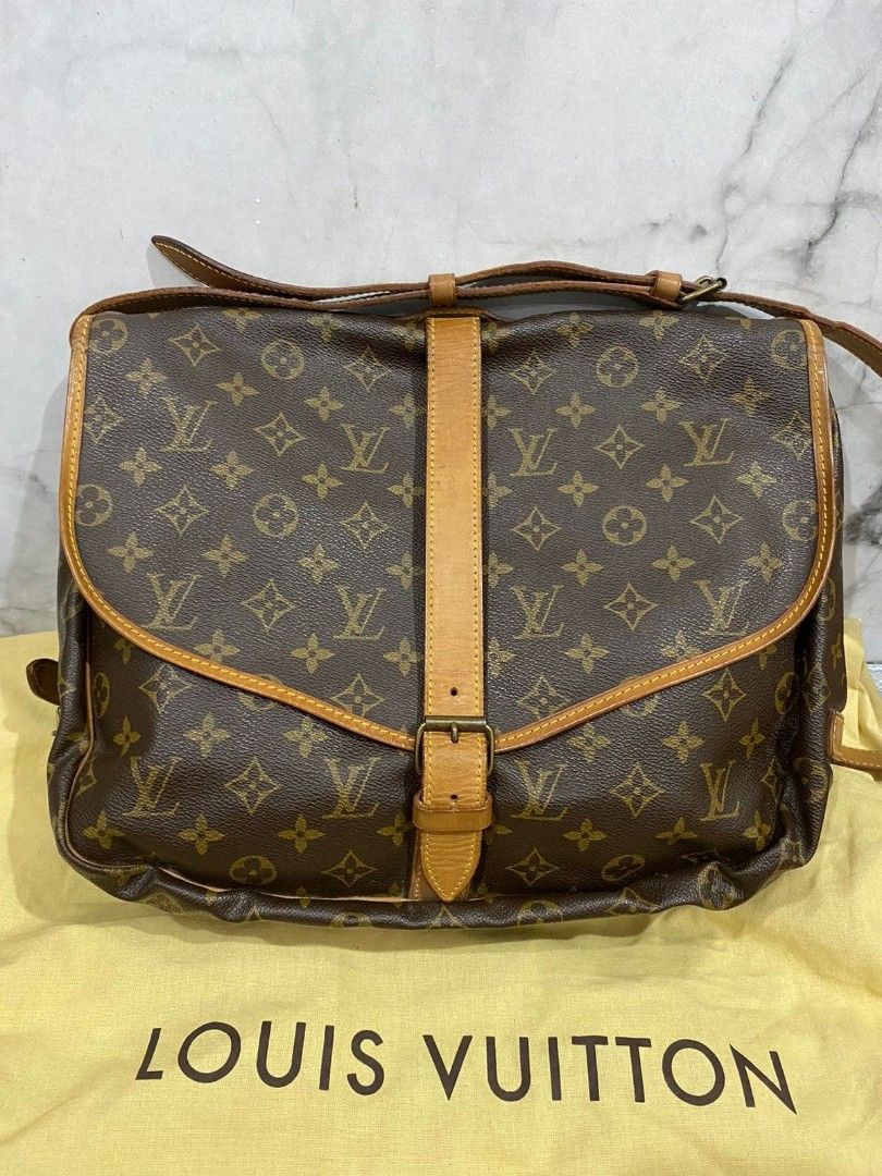 LV Saumur GM with dustbag Size 38c29x20cm, Barang Mewah, Tas