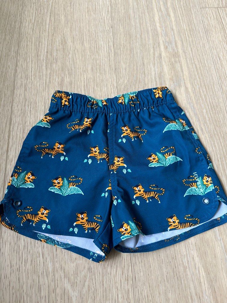 decathlon kids rashguard, Babies Kids, Babies Kids Fashion on