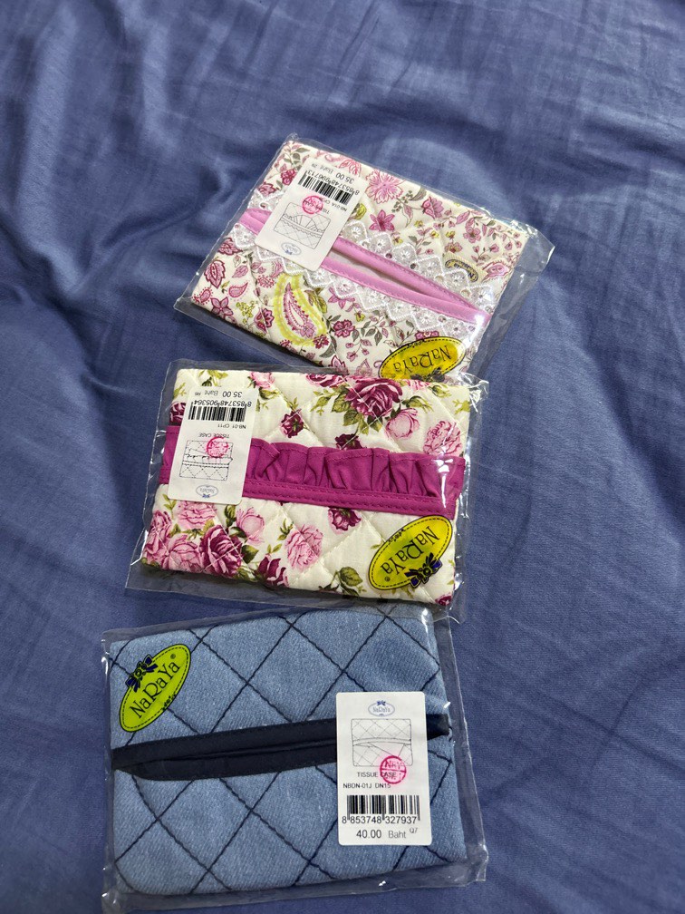 Naraya Tissue Pouch