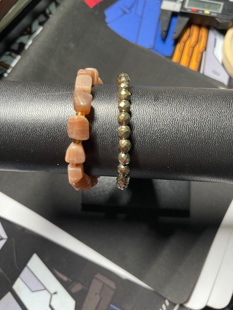 Natural Golden Sunstone and Gold Hematite bundle (Category: Bracelets) located in Quezon City. Submitted by welcomeom (Listing ID 1313029954, Image 2). Description: Bundle sale. Stone: Golden Sunstone free form Gold hematite faceted Pls see pics for siza and details SF by buyer.