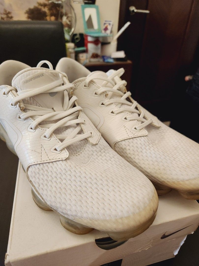 vapormax cs white gum