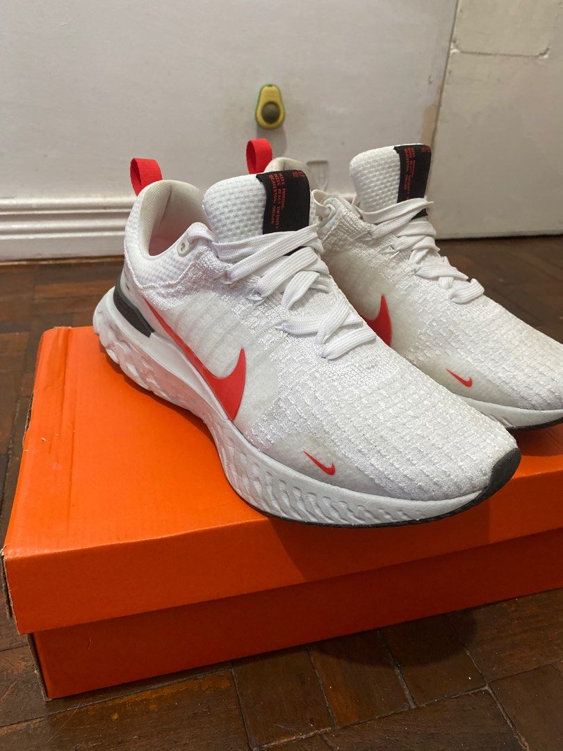 Nike React Infinity (Category: Sneakers) located in Bacoor. Submitted by jampong0724 (Listing ID 1312996209, Image 1). Description: .