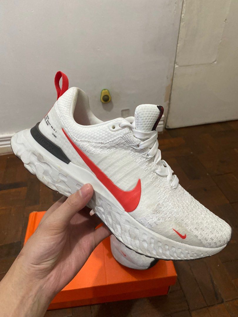 Nike React Infinity (Category: Sneakers) located in Bacoor. Submitted by jampong0724 (Listing ID 1312996209, Image 2). Description: .