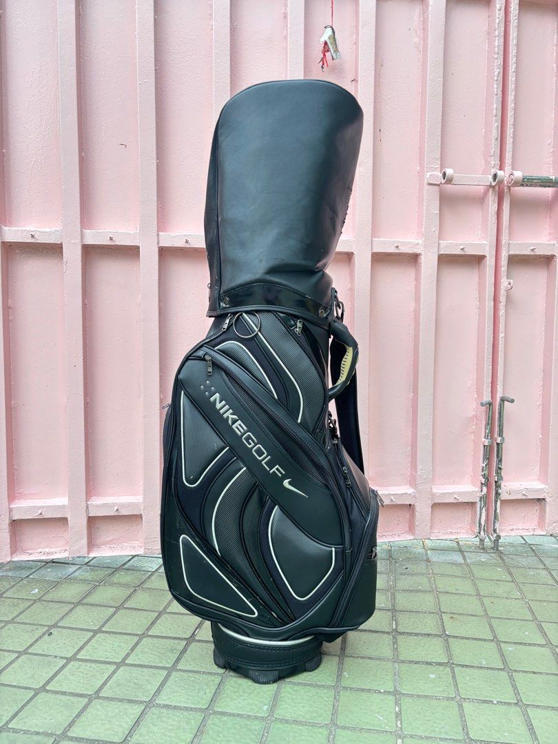 Nike SQ Golf Set with Nike Bag (Category: Golf) located in Manila. Submitted by eclipse58 (Listing ID 1312958255, Image 2). Description: COMPLETE Nike SQ Golf Set ✅️ 5-9 Irons, Approach Wedge & Sand Wedge ✅️ Nike SQ Driver, Nike Slingshot 3 Hybrid & Nike SQ 5 Woods ✅ Odyssey White Hot Putter & Nike Golf Bag ✅️ Original Nike Graphite Shaft & Grips ✅️ Very good condition & NO ISSUES Selling Price: 23,980 Location: Quezon City.