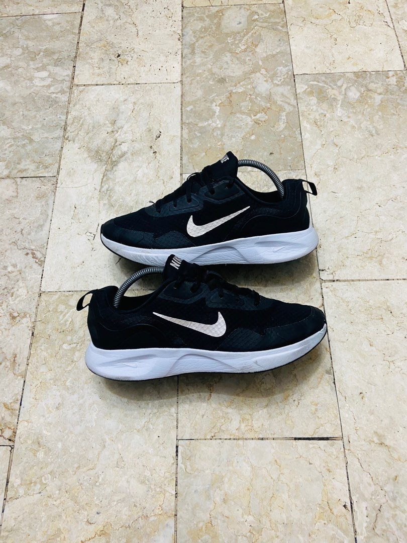 wear all day sneaker nike