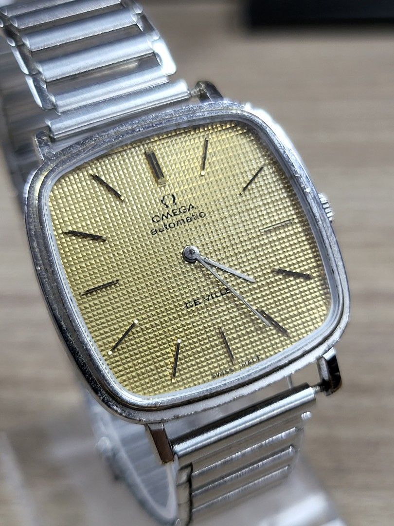Omega deville cal 711 top
